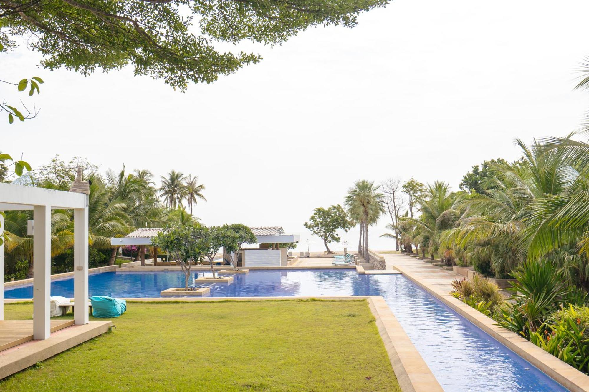 Sirarun Resort Ban Krut  Esterno foto